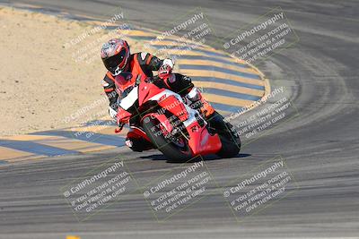 media/Jan-10-2025-CVMA Friday Practice (Fri) [[489e0da257]]/Group 4 and Trackday/Session 3 (Turns 9 and 10)/